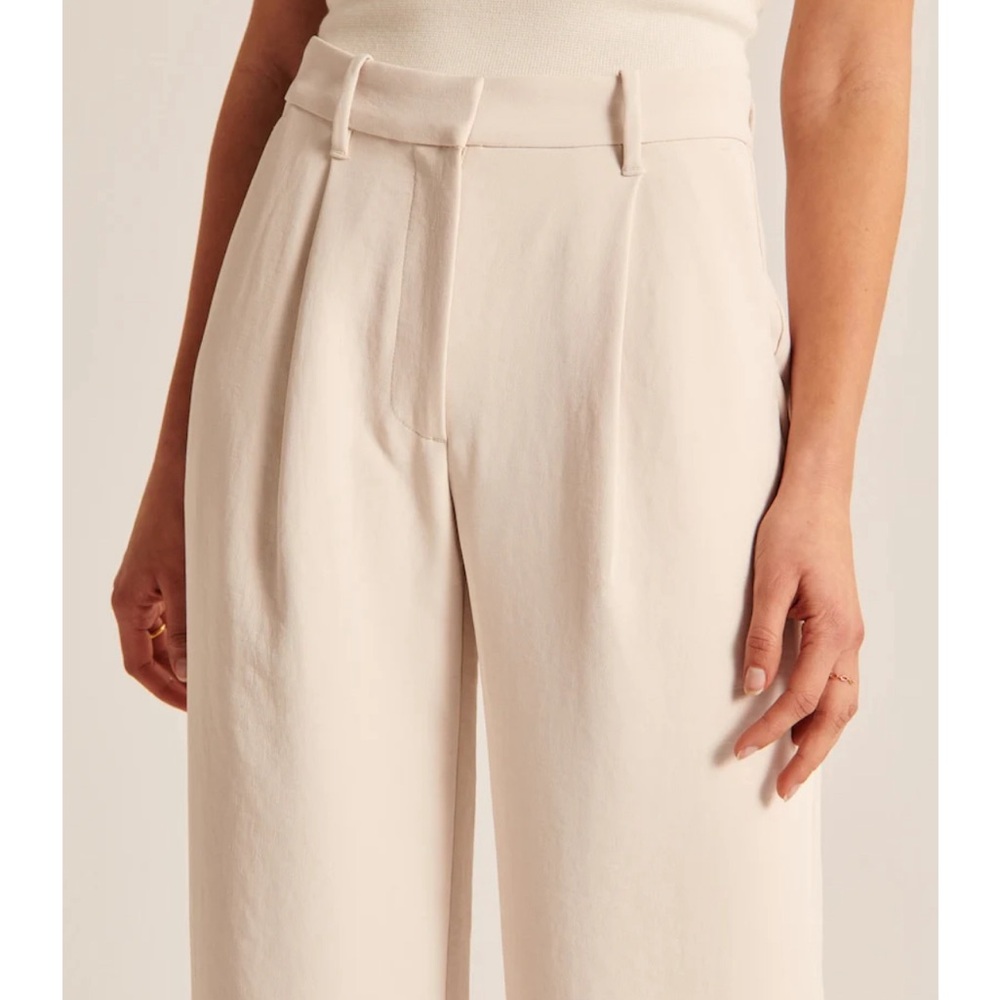 Elegant Cream Wide-Leg Pants